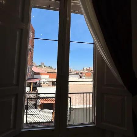 A Traversa Paterno (Sicily)