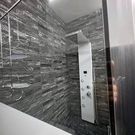 A Traversa Apartment Paterno (Sicily)