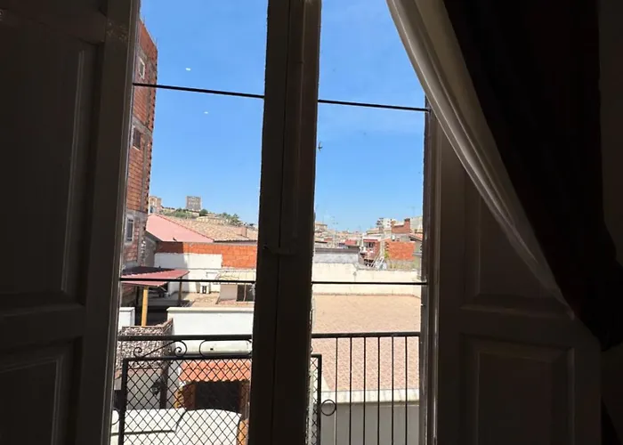 A Traversa Paterno (Sicily)